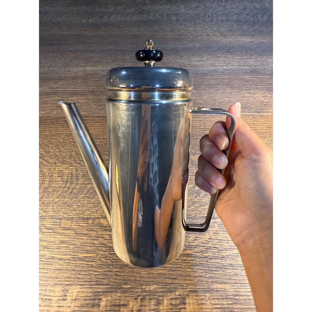 1930s Art Deco Silver Plated Coffee Pot: Bakelite & Brass Finial - Picture 9 of 11